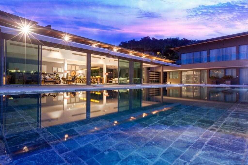 Vila Tropical Castle Phuket By Resava Layan Exteriér fotografie